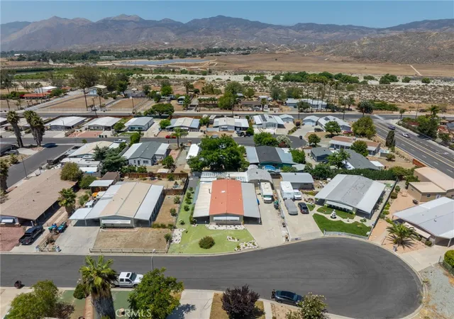 Photo 42 of Sale Pending at 43452 Low, Hemet, CA 92544 | MLS# SW26137281 | Listing updated on 2026-09-15