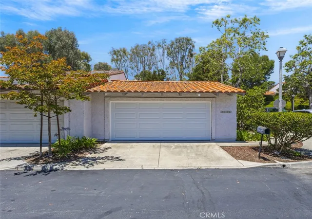 Photo 1 of Single family home for sale at 32471 Spyglass Ct, San Juan Capistrano, CA 92675 | MLS# OC26010127 | Listing updated on 2026-09-14
