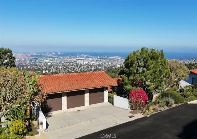 Photo 2 of Single family home for sale at 29722 Grandpoint Ln, Rancho Palos Verdes, CA 90275 | MLS# PV26138262 | Listing updated on 2026-09-15