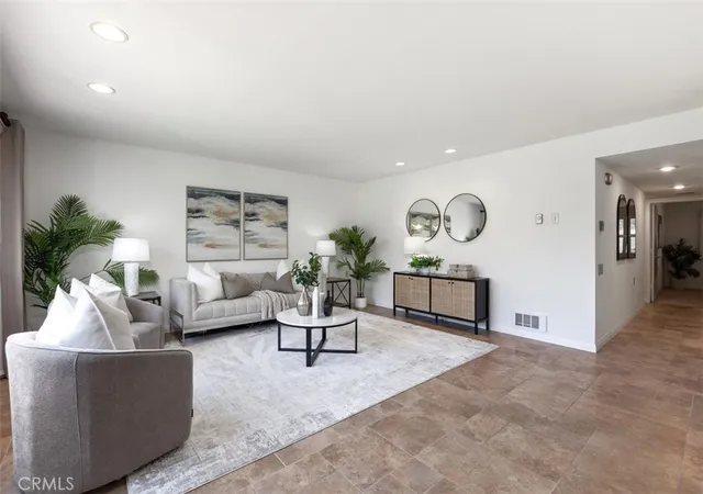 Photo 3 of Condo for sale at 4025 Calle Sonora Este #1C, Laguna Woods, CA 92637 | MLS# OC26137259 | Listing updated on 2026-09-15