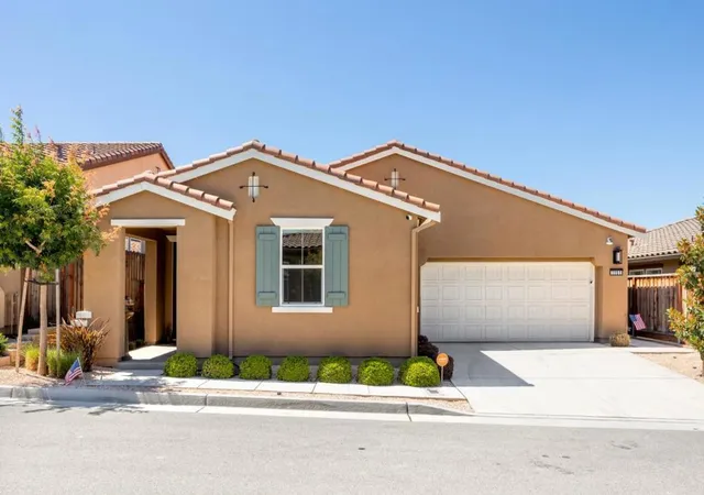 Photo 4 of Single family home for sale at 1151 Garcia, Hollister, CA 95023 | MLS# ML82052437 | Listing updated on 2026-09-14