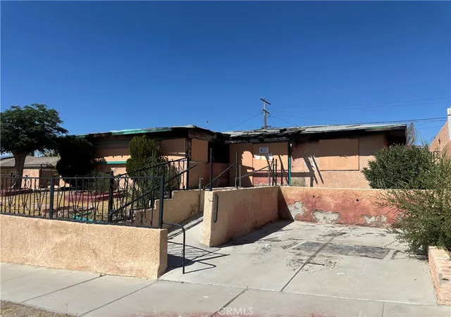 Photo 1 of Single family home for sale at 341 S Muriel, Barstow, CA 92311 | MLS# HD26140647 | Listing updated on 2026-09-15