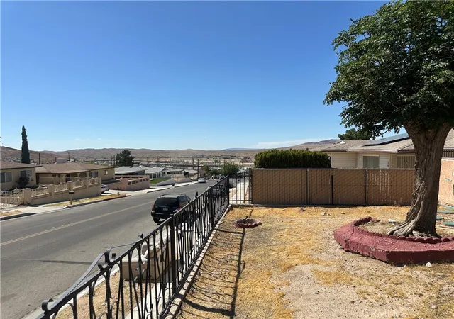 Photo 3 of Sale Pending at 341 S Muriel, Barstow, CA 92311 | MLS# HD26140647 | Listing updated on 2026-09-28