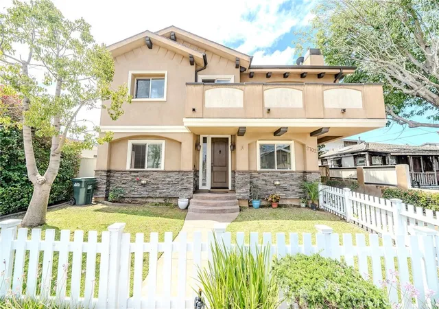 Photo 1 of Townhouse for sale at 2702 Gates Ave #A, Redondo Beach, CA 90278 | MLS# PW26140890 | Listing updated on 2026-09-19