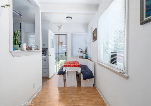 Listing Photo 5 - Condo for sale in building located at 8812 8816 Ramsgate Ave, Los Angeles, CA 90045