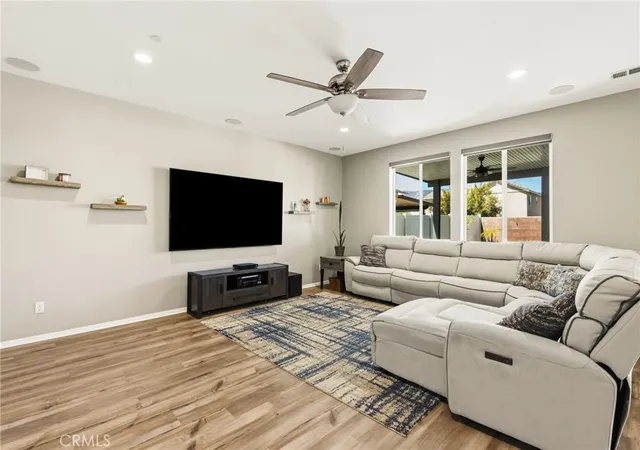 Photo 2 of Single family home for sale at 29271 Date Palm, Lake Elsinore, CA 92530 | MLS# SW26142639 | Listing updated on 2026-10-05