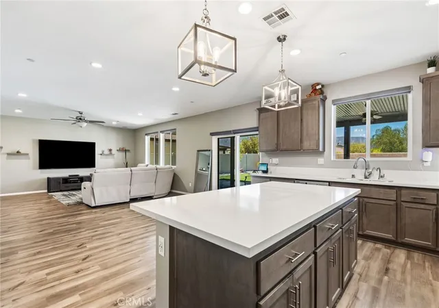 Photo 4 of Single family home for sale at 29271 Date Palm, Lake Elsinore, CA 92530 | MLS# SW26142639 | Listing updated on 2026-10-05
