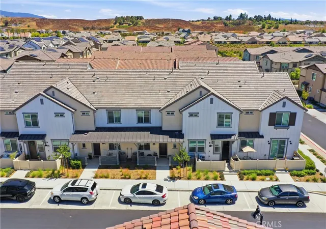 Photo 2 of Single family home for sale at 39376 Corvina Ln, Temecula, CA 92591 | MLS# SW26141905 | Listing updated on 2026-09-15