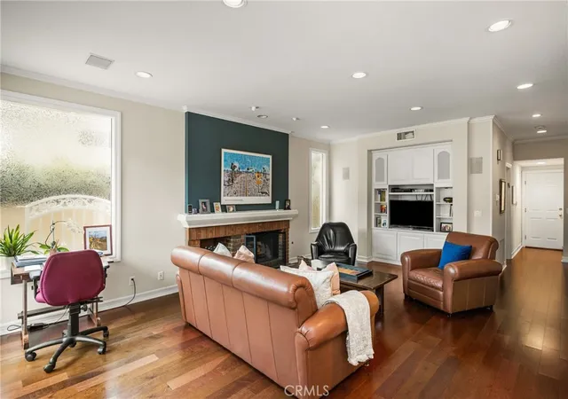 Photo 4 of Single family home for sale at 57 Emerald, Irvine, CA 92614 | MLS# OC26142090 | Listing updated on 2026-09-15