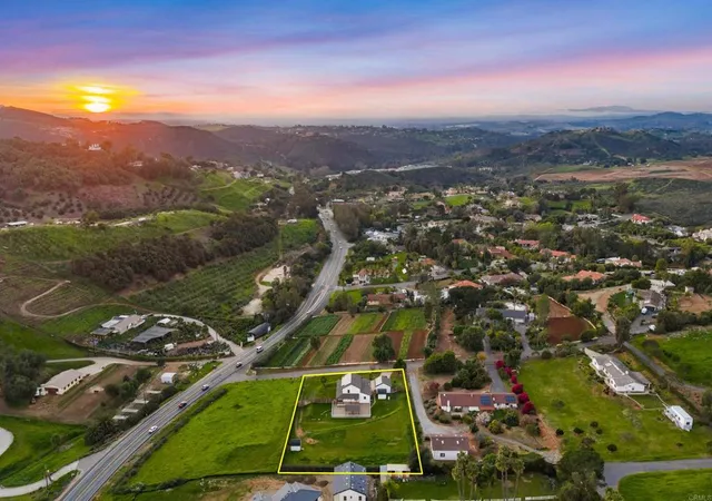Photo 2 of Single family home for sale at 3024 Gopher Cyn Rd, Vista, CA 92084 | MLS# NDP2606318 | Listing updated on 2026-09-15