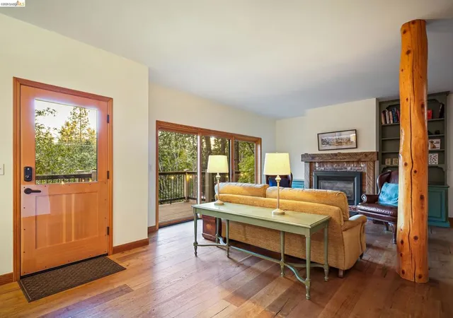 Photo 3 of Single family home for sale at 18580 Wildwood Dr, Twain Harte, CA 95383 | MLS# 41140293 | Listing updated on 2026-09-15