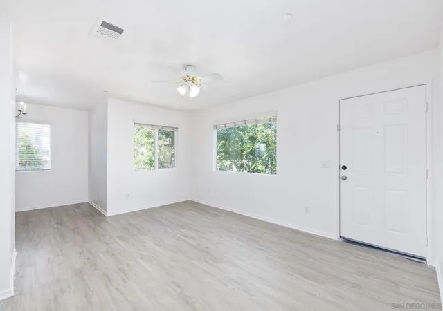 Listing Photo 4 - Condo for sale in building located at 9728 Marilla, Lakeside, CA 92040 - Unit #615
