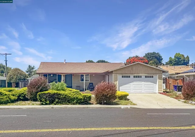 Photo 1 of Sale Pending at 2838 Tara Hills Dr, San Pablo, CA 94806 | MLS# 41140355 | Listing updated on 2026-09-15