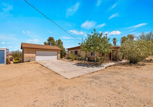Photo 3 of Single family home for sale at 3633 Bluegrass, Twentynine Palms, CA 92277 | MLS# OC26144686 | Listing updated on 2026-09-15