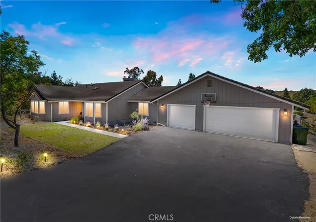 Photo 1 of Single family home for sale at 164 Helgren Ct, Templeton, CA 93465 | MLS# NS26128009 | Listing updated on 2026-10-03