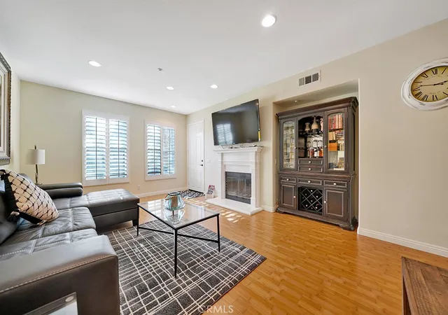 Photo 2 of Townhouse for sale at 95 Duet, Irvine, CA 92603 | MLS# OC26144147 | Listing updated on 2026-09-15