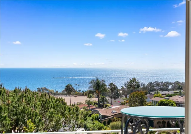 Photo 2 of Condo for sale at 21662 Ocean Vista Dr #D, Laguna Beach, CA 92651 | MLS# TR26145601 | Listing updated on 2026-09-15