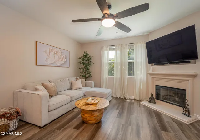 Photo 3 of Sale Pending at 4572 Via Presidio, Camarillo, CA 93012 | MLS# 226003175 | Listing updated on 2026-09-14