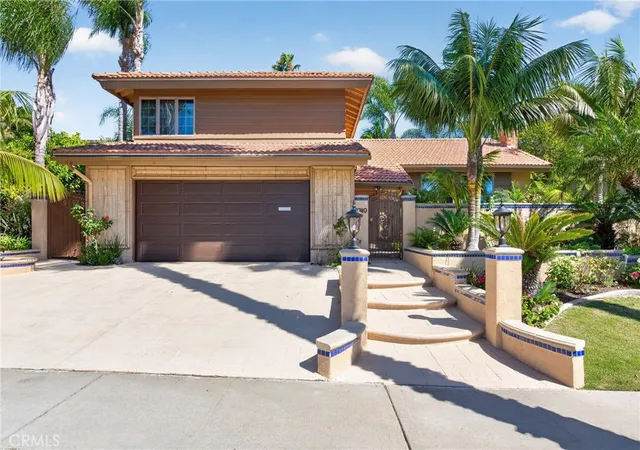 Single family home for sale at 2740 Cardinal Dr, Costa Mesa, CA 92626 | MLS# PW26147142