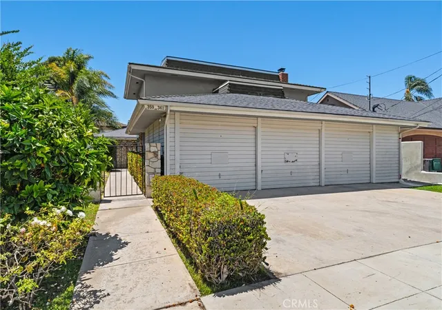 Photo 2 of Sale Pending at 359 361 Roswell, Long Beach, CA 90814 | MLS# PW26138957 | Listing updated on 2026-09-23