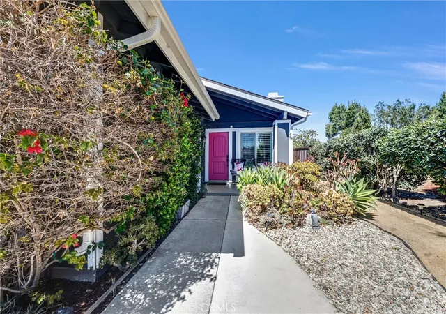 Photo 3 of Single family home for sale at 28451 Zurita, Mission Viejo, CA 92692 | MLS# OC26147775 | Listing updated on 2026-09-15