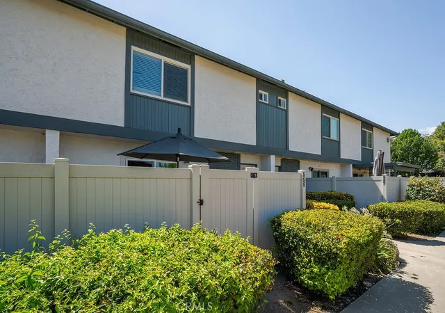 Photo 1 of Townhouse for sale at 555 D, Upland, CA 91786 | MLS# CV26147390 | Listing updated on 2026-09-14