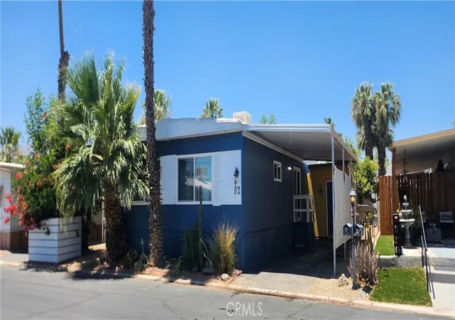 Photo 3 of Manufactured home for sale at 51555 Monroe #92, Indio, CA 92201 | MLS# SW26147992 | Listing updated on 2026-09-17