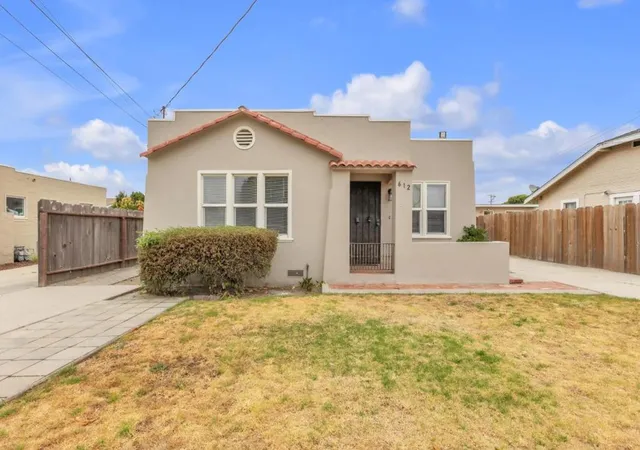 Photo 2 of Single family home for sale at 612 Central Ave, Salinas, CA 93901 | MLS# ML82053450 | Listing updated on 2026-09-15