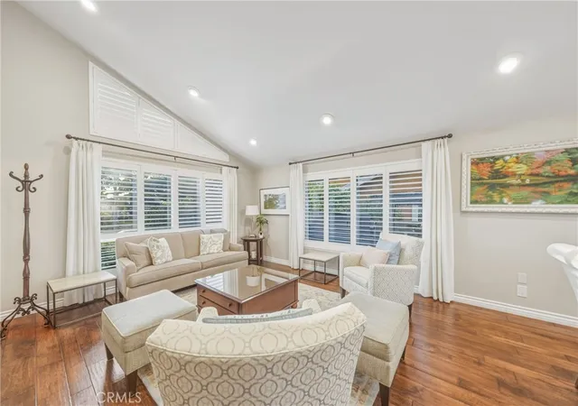 Photo 4 of Sale Pending at 2909 S Diamond St, Santa Ana, CA 92704 | MLS# OC26148449 | Listing updated on 2026-09-15