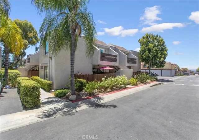 Photo 1 of Condo for sale at 2266 Denair Ave #511, Highland, CA 92346 | MLS# IG26145057 | Listing updated on 2026-09-19