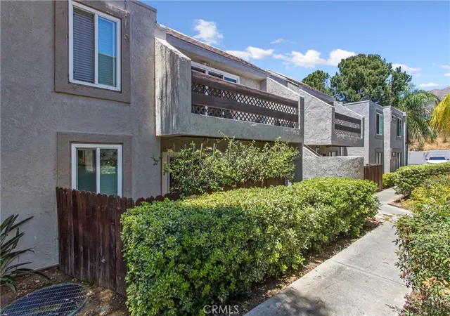 Photo 3 of Condo for sale at 2266 Denair Ave #511, Highland, CA 92346 | MLS# IG26145057 | Listing updated on 2026-09-19
