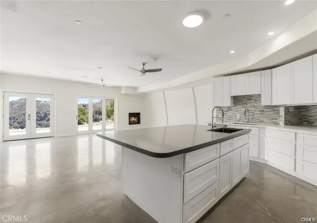 Photo 4 of Single family home for sale at 2411 N Topanga Cyn Blvd, Topanga, CA 90290 | MLS# OC26149466 | Listing updated on 2026-09-15