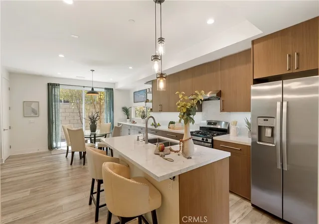 Photo 4 of Sale Pending at 730 Lynn Ct, Costa Mesa, CA 92627 | MLS# SR26147501 | Listing updated on 2026-09-15