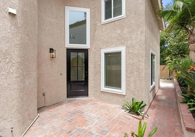 Photo 3 of Single family home for sale at 1945 Sundance, Costa Mesa, CA 92627 | MLS# CV26148808 | Listing updated on 2026-09-14