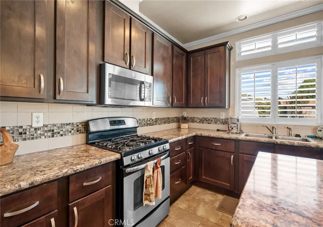 Photo 3 of Manufactured home for sale at 10961 Desert Lawn (508 Poplar) Dr #508, Calimesa, CA 92320 | MLS# SW26149200 | Listing updated on 2026-09-14