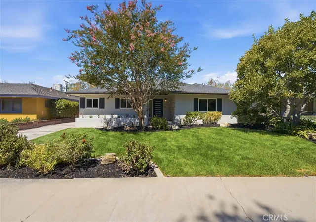 Photo 3 of Single family home for sale at 2116 Freeman, Santa Ana, CA 92706 | MLS# LG26149791 | Listing updated on 2026-10-07