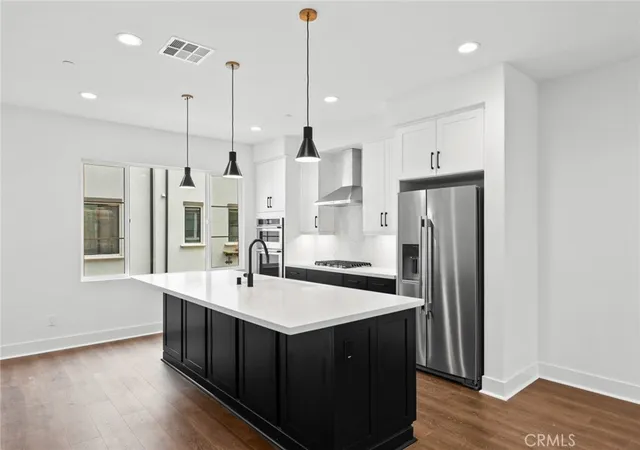 Photo 1 of Townhouse for sale at 107 Sorrel Ct, Burbank, CA 91506 | MLS# IV26149943 | Listing updated on 2026-09-15