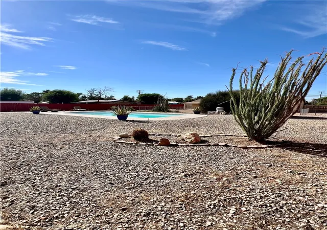 Photo 2 of Single family home for sale at 14977 Mauna Loa St, Hesperia, CA 92345 | MLS# DW26150161 | Listing updated on 2026-09-24