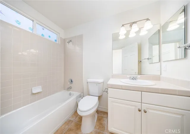 Photo 4 of Single family home for sale at 2225 Saratoga Ln, Glendora, CA 91741 | MLS# PF26150231 | Listing updated on 2026-09-15