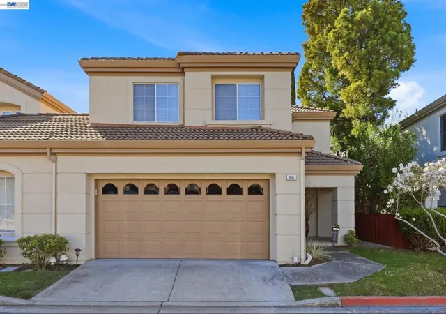 Photo 3 of Single family home for sale at 906 Vista Pointe Dr, San Ramon, CA 94582 | MLS# 41141211 | Listing updated on 2026-09-15