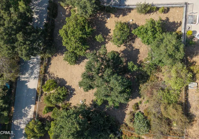 Photo 2 of Land for sale at 3273 New York Dr, Pasadena, CA None | MLS# P1-27957 | Listing updated on 2026-10-01