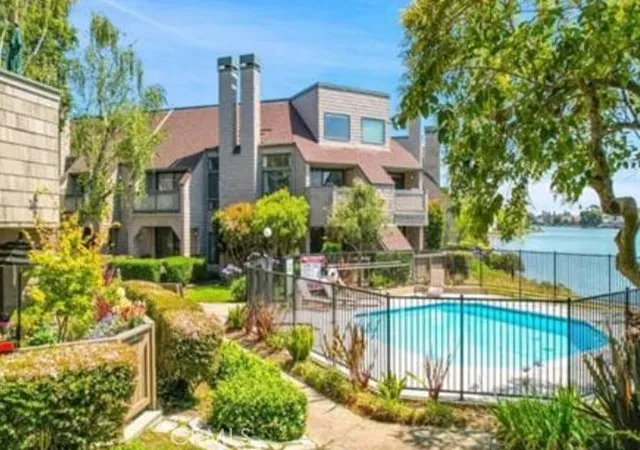 Photo 2 of Condo for sale at 59 Cove, Redwood City, CA 94065 | MLS# IV26151096 | Listing updated on 2026-09-15