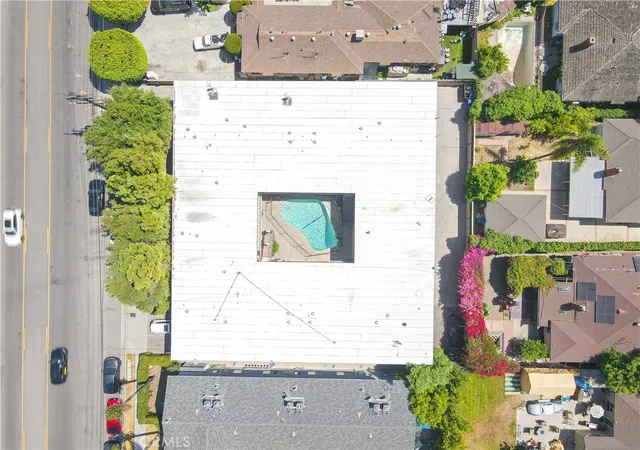 Photo 3 of Multi family home for sale at 6535 Fulton, Van Nuys, CA 91401 | MLS# WS26151158 | Listing updated on 2026-09-14