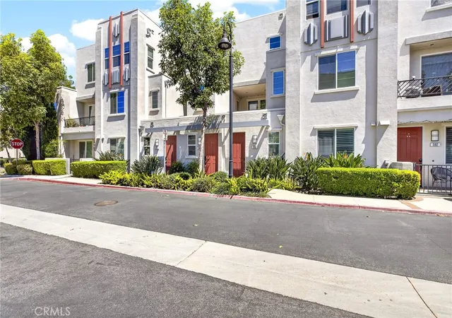 Photo 3 of Condo for sale at 596 Katy, Upland, CA 91786 | MLS# AR26147211 | Listing updated on 2026-09-15