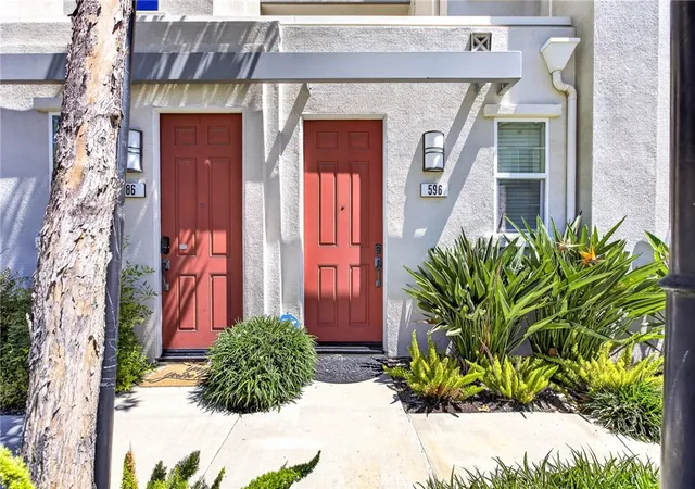 Listing Photo 5 - Condo for sale in building located at 596 Katy, Upland, CA 91786