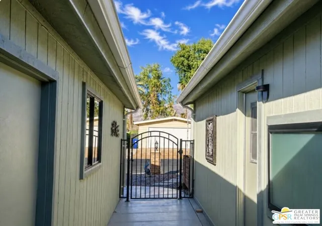 Photo 3 of Manufactured home for sale at 74472 E Zircon Cir, Palm Desert, CA 92260 | MLS# 26854459PS | Listing updated on 2026-09-14