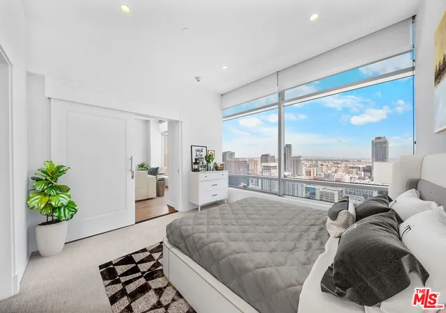 Photo 3 of Condo for sale at 900 W Olympic Blvd #31E, Los Angeles, CA 90015 | MLS# 26858769 | Listing updated on 2026-09-15