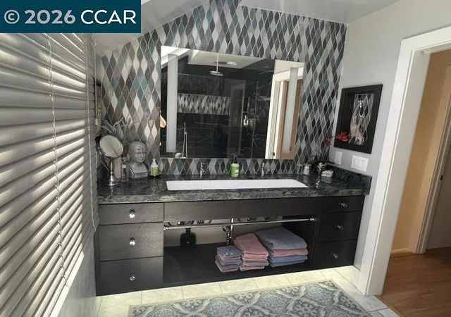 Photo 4 of Condo for sale at 4 Mozden Ln, Pleasant Hill, CA 94523 | MLS# 41141452 | Listing updated on 2026-09-15