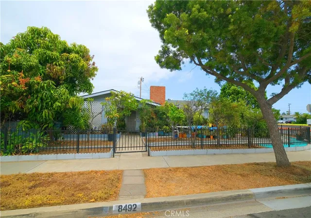 Photo 2 of Sale Pending at 8492 Holder St, Buena Park, CA 90620 | MLS# RS26142357 | Listing updated on 2026-09-14
