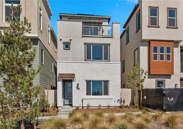 Photo 1 of Single family home for sale at 105 Moody, Irvine, CA 92618 | MLS# IV26152307 | Listing updated on 2026-09-15